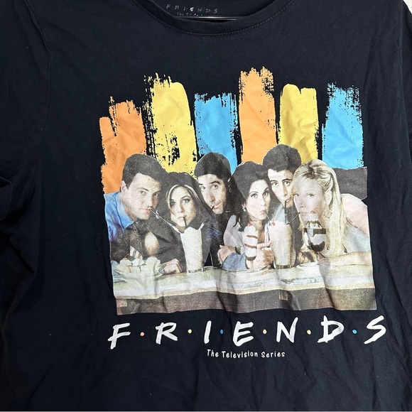 Friends Womans Shirt Size 1X - Picture 2 of 6